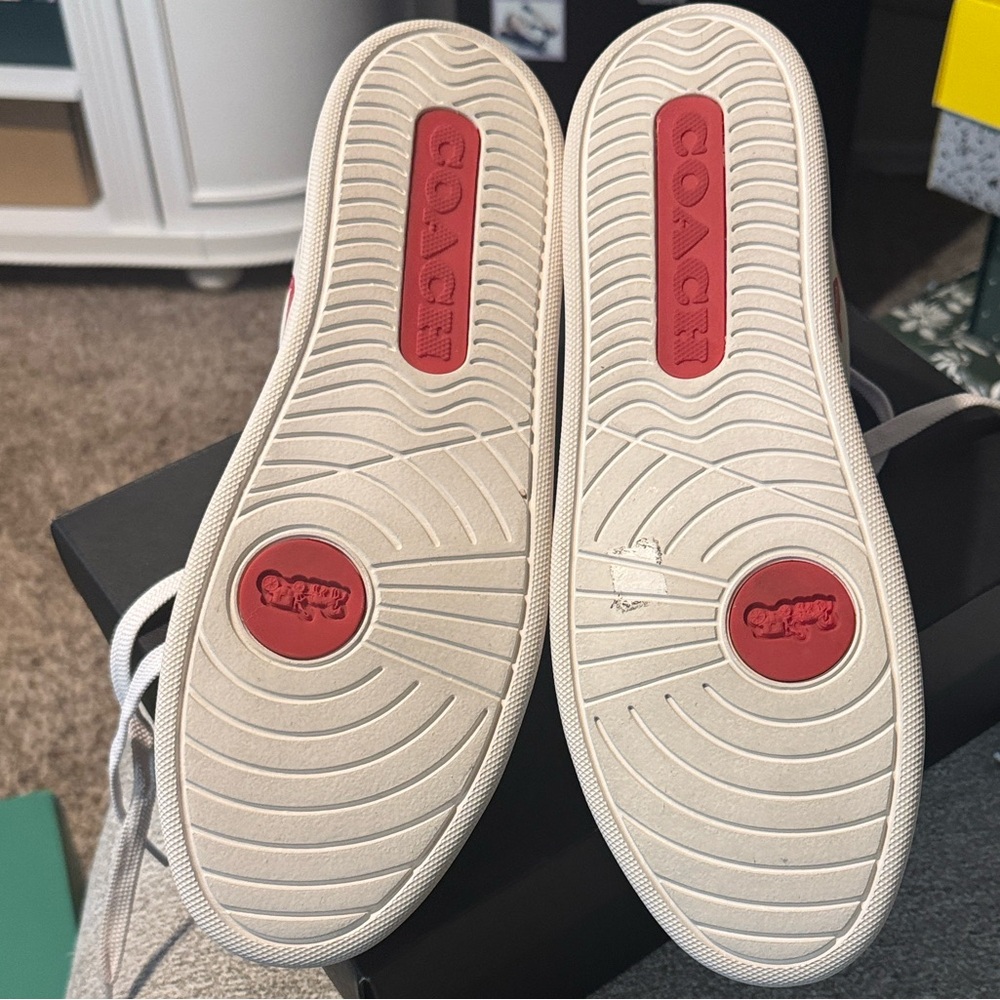 Coach Lowline Valentines Chalk Sport Red Sneakers - Picture 4 of 5